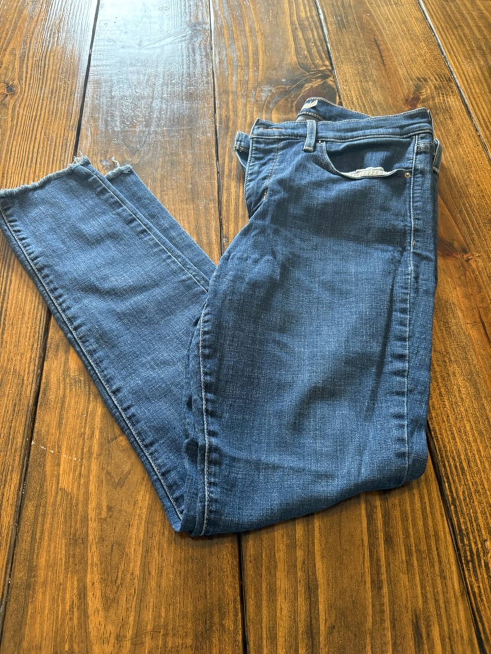 Levi's 311 Shaping Skinny Jeans